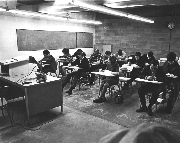 classroominAandP.jpg - Western Piedmont classroom at the old A&P store.