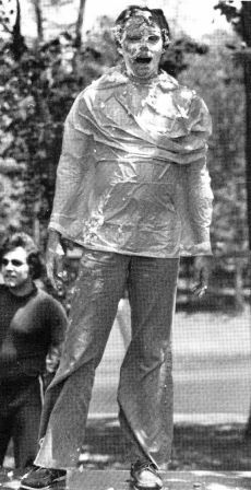 PioneerDay1978.jpg - Pie throwing contest, part of the 1978 Pioneer Day festivities