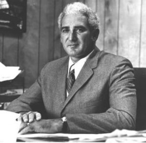 Headshot of Dr. Gordon Blank