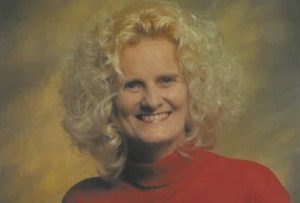 Image of Patsy Aileen Carswell smiling for a photo.